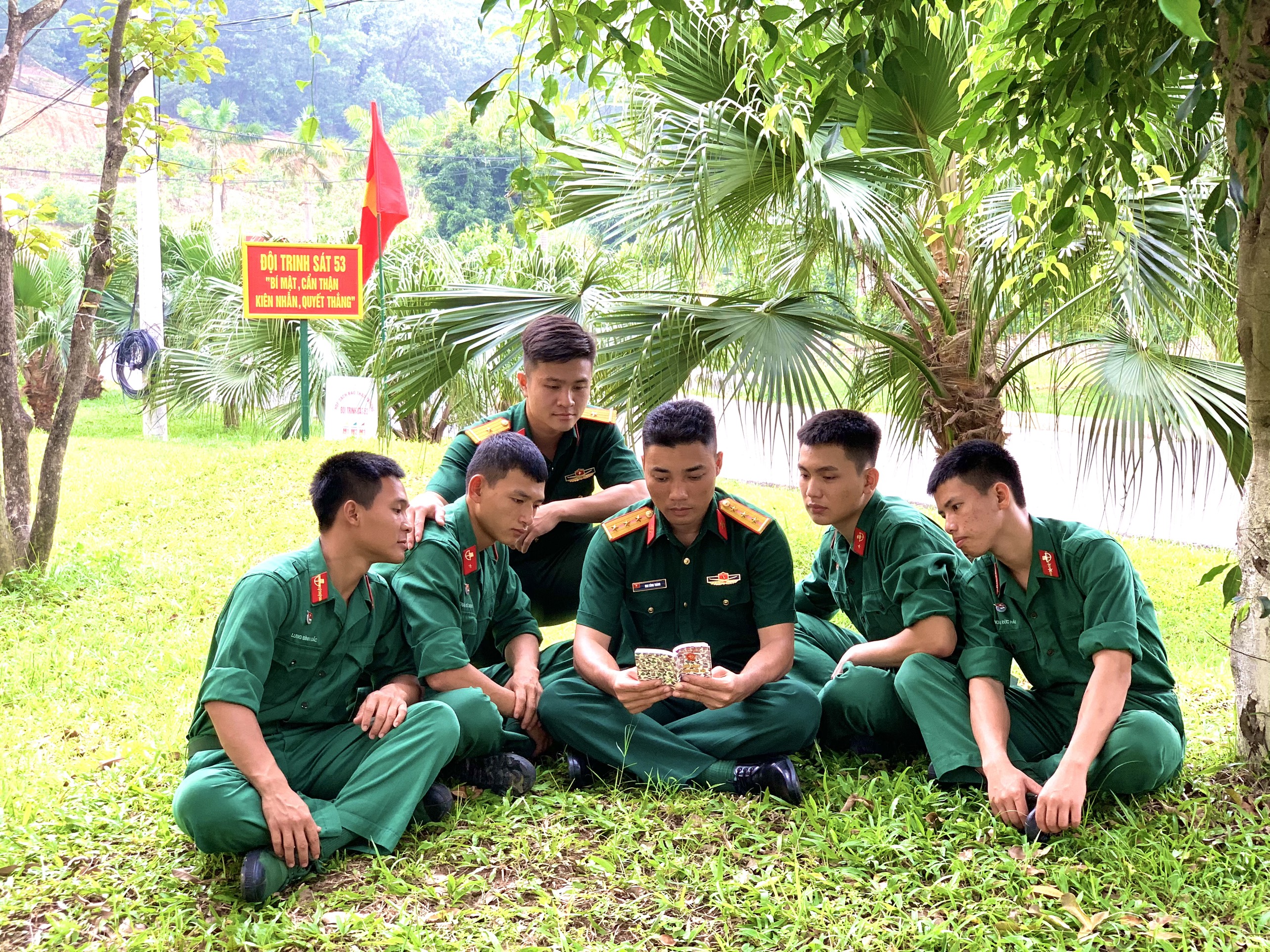 Người cán bộ nhiệt huyết, sáng tạo